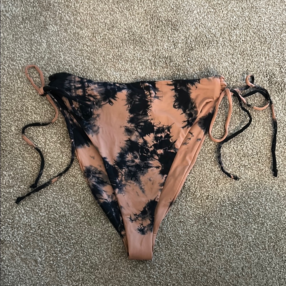 Dippin' Daisy's Black and Tan Bikini Bottom